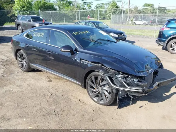 WVWAR7AN2PE013455 2023 VOLKSWAGEN ARTEON - Image 1