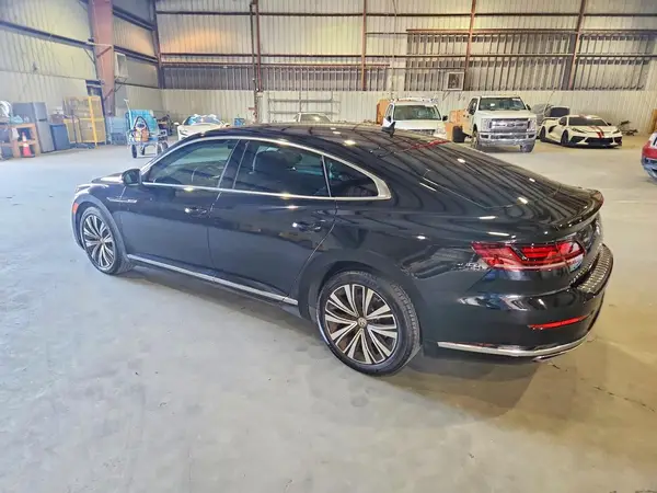 WVWAR7AN4KE028791 2019 VOLKSWAGEN ARTEON - Image 2
