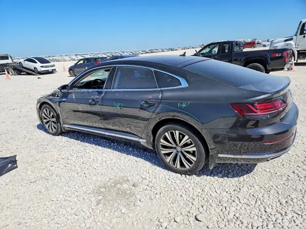 WVWAR7AN8KE030950 2019 VOLKSWAGEN ARTEON - Image 2