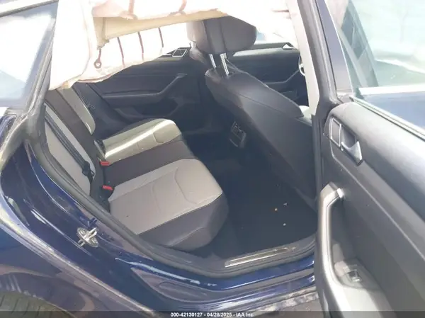WVWBR7AN3KE030990 2019 VOLKSWAGEN ARTEON - Image 8