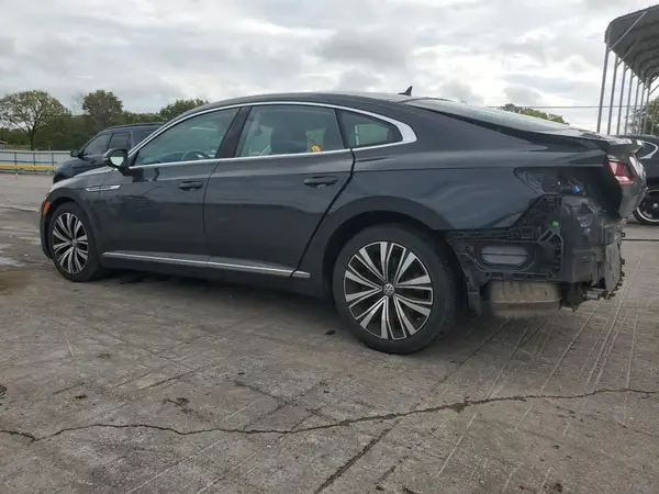 WVWBR7AN3KE031587 2019 VOLKSWAGEN ARTEON - Image 2