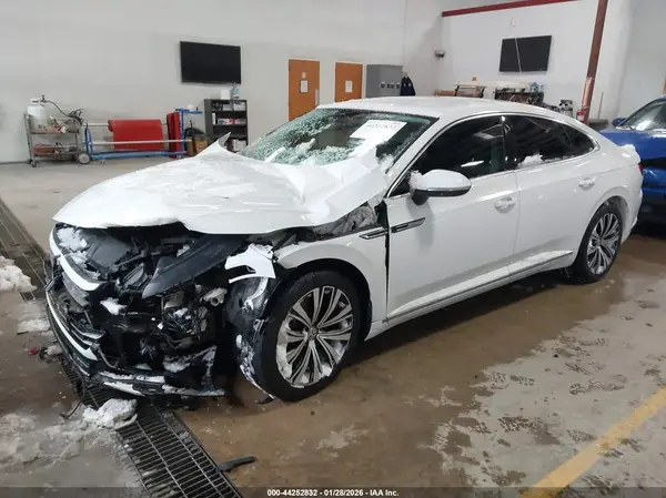 WVWBR7AN6LE012811 2020 VOLKSWAGEN ARTEON - Image 2
