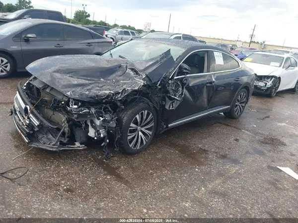WVWCR7AN1KE028420 2019 VOLKSWAGEN ARTEON - Image 2