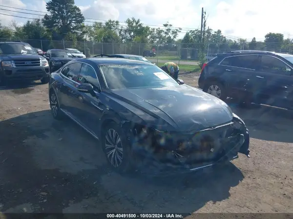WVWCR7AN7LE017097 2020 VOLKSWAGEN ARTEON - Image 1