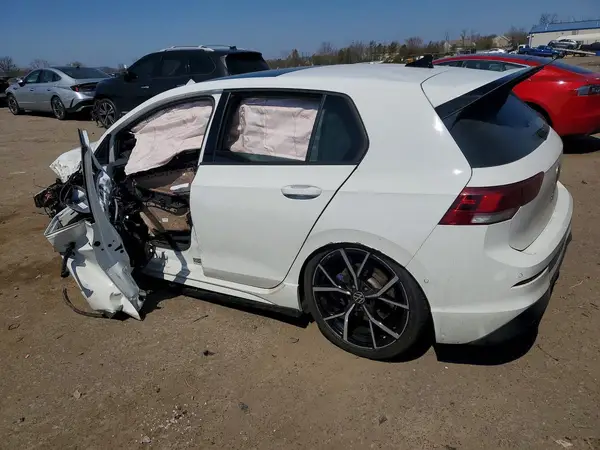 WVWEB7CD1PW209648 2023 VOLKSWAGEN GOLF - Image 2