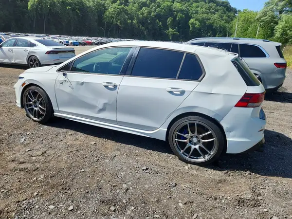 WVWEB7CD1SW216768 2025 VOLKSWAGEN GOLF - Image 2