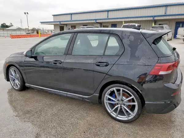 WVWEB7CD8RW221296 2024 VOLKSWAGEN GOLF - Image 2