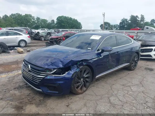 WVWFR7AN8KE031697 2019 VOLKSWAGEN ARTEON - Image 2