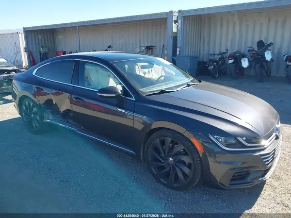 WVWHR7AN6KE031867 2019 VOLKSWAGEN ARTEON - Image 1