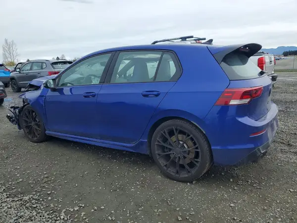 WVWKB7CD8SW250693 2025 VOLKSWAGEN GOLF - Image 2