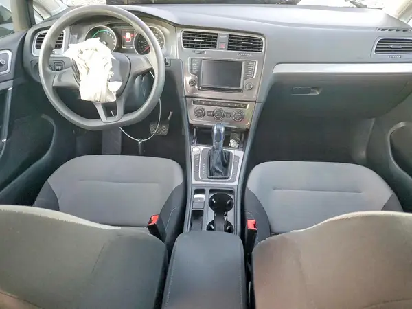 WVWKP7AU0GW916005 2016 VOLKSWAGEN GOLF - Image 8