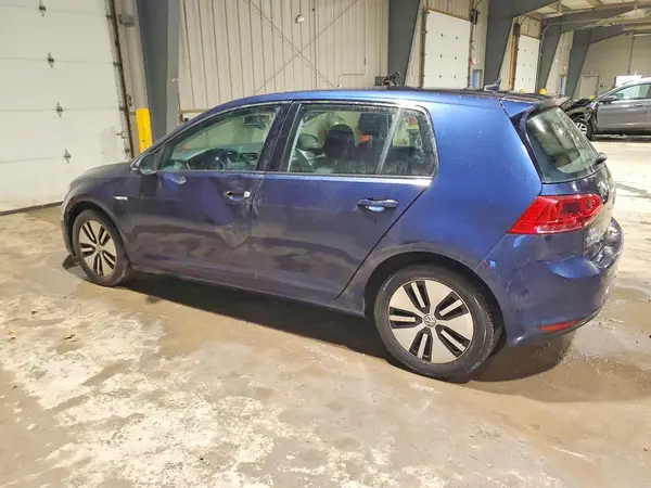 WVWKP7AU3GW900896 2016 VOLKSWAGEN GOLF - Image 2