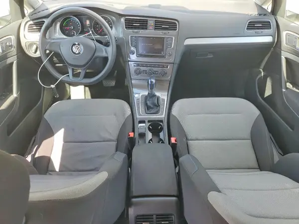 WVWKP7AU3GW913809 2016 VOLKSWAGEN GOLF - Image 8