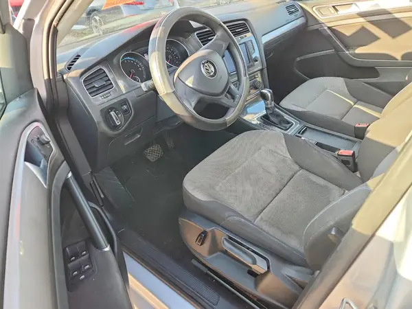 WVWKP7AU4GW913916 2016 VOLKSWAGEN GOLF - Image 8