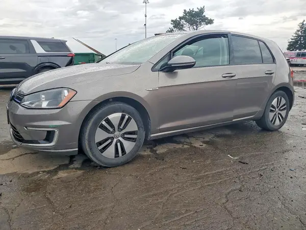 WVWKP7AU5GW912452 2016 VOLKSWAGEN GOLF - Image 1