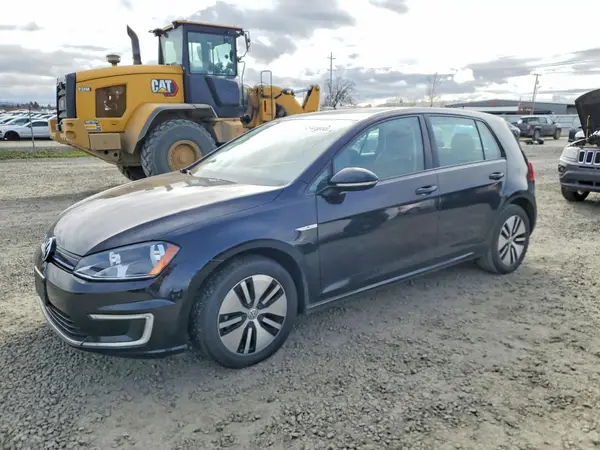 WVWKP7AU5GW913701 2016 VOLKSWAGEN GOLF - Image 1