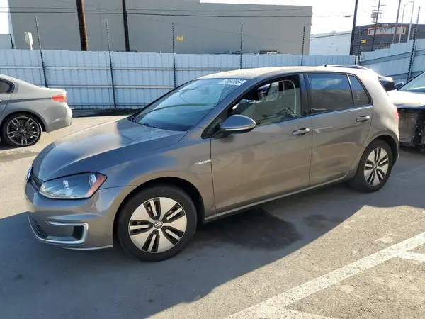 WVWKP7AU7GW913439 2016 VOLKSWAGEN GOLF - Image 1