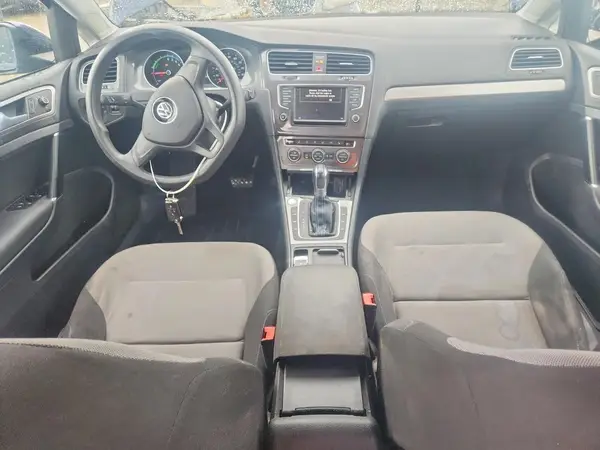 WVWKP7AUXGW914679 2016 VOLKSWAGEN GOLF - Image 8