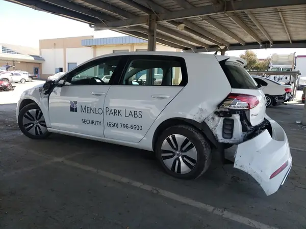 WVWKR7AU0HW953924 2017 VOLKSWAGEN GOLF - Image 2