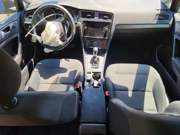 WVWKR7AU5HW950873 2017 VOLKSWAGEN GOLF - Image 8