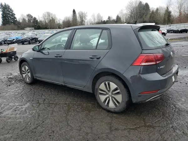 WVWKR7AU7KW919468 2019 VOLKSWAGEN GOLF - Image 2
