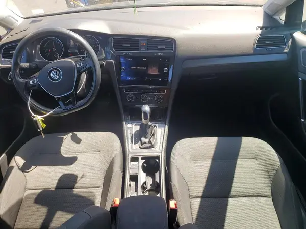 WVWKR7AU8HW950835 2017 VOLKSWAGEN GOLF - Image 8