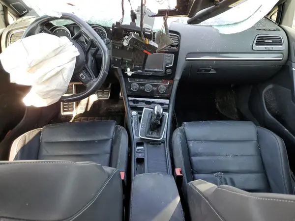 WVWLF7AU0GW272884 2016 VOLKSWAGEN GOLF - Image 8