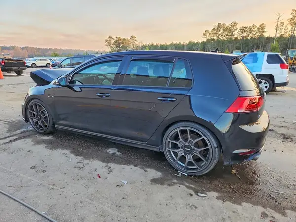 WVWLF7AU0GW284470 2016 VOLKSWAGEN GOLF - Image 2