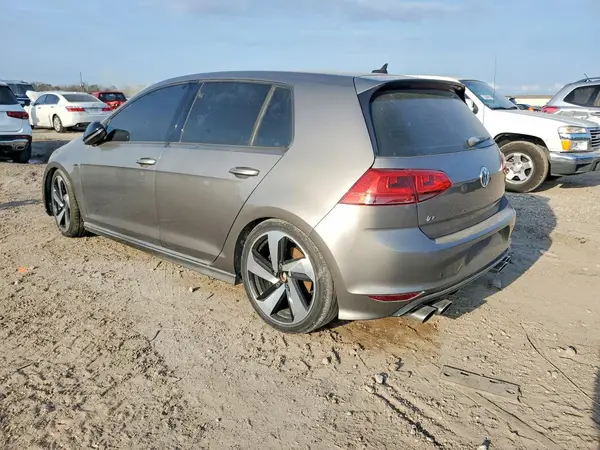 WVWLF7AU5GW201695 2016 VOLKSWAGEN GOLF - Image 2