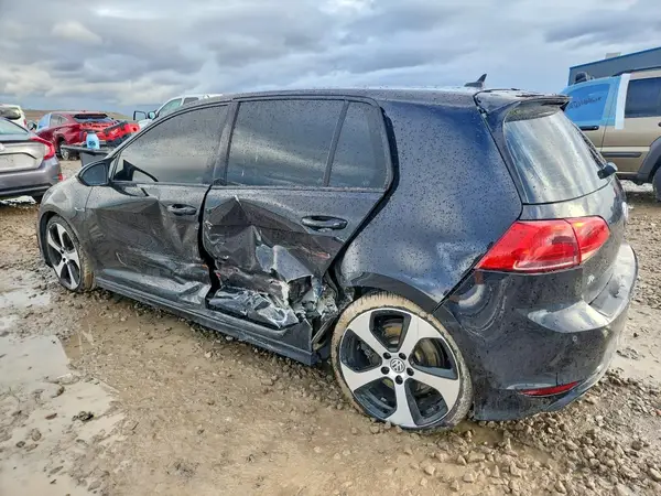 WVWLF7AU7GW181935 2016 VOLKSWAGEN GOLF - Image 2