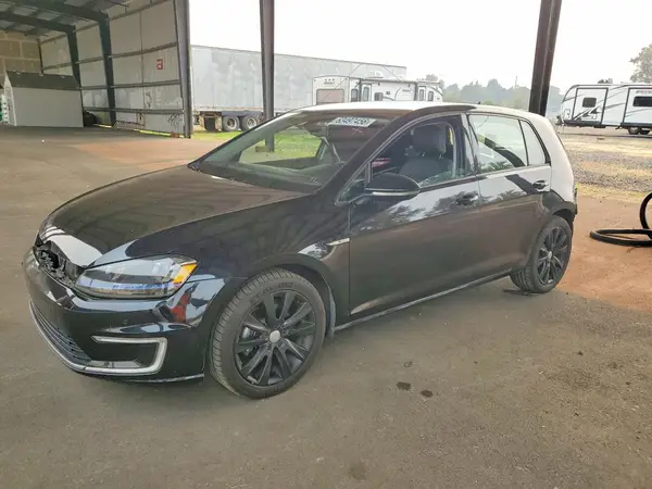 WVWPP7AU8GW904772 2016 VOLKSWAGEN GOLF - Image 1