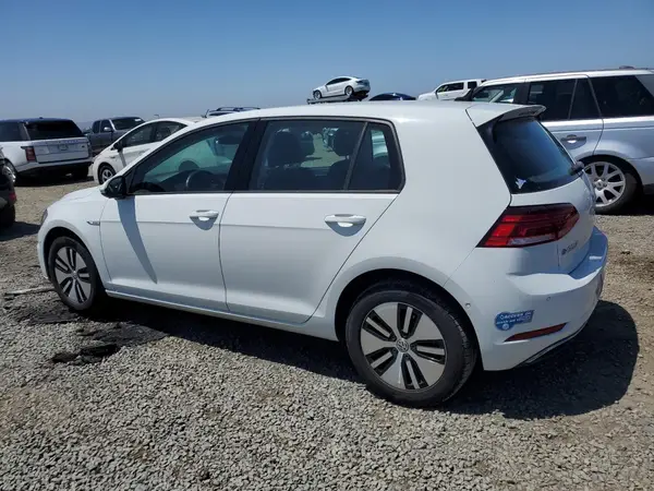 WVWPR7AU6KW909195 2019 VOLKSWAGEN GOLF - Image 2