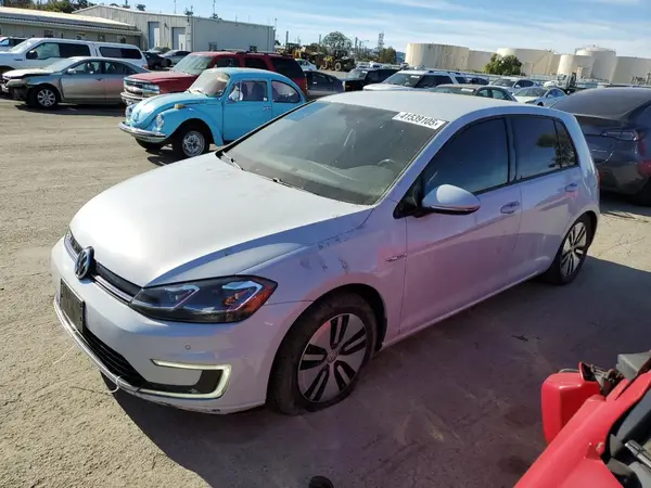 WVWPR7AU8HW950453 2017 VOLKSWAGEN GOLF - Image 1