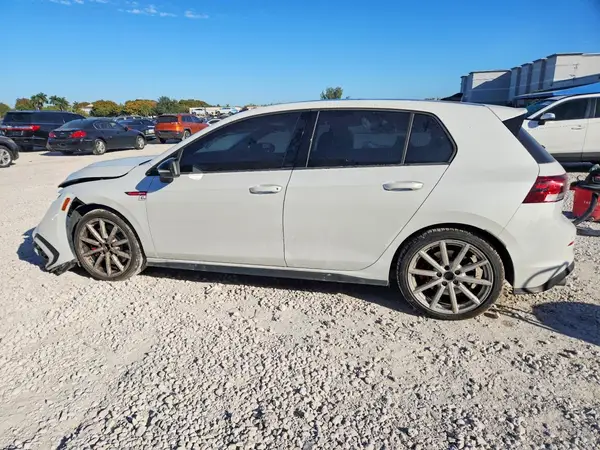 WVWSA7CD6RW231217 2024 VOLKSWAGEN GTI - Image 2