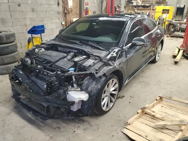 WVWSR7AN0KE006100 2019 VOLKSWAGEN ARTEON - Image 1