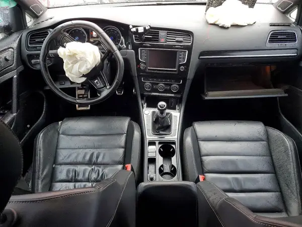 WVWUF7AU3GW066768 2016 VOLKSWAGEN GOLF - Image 8