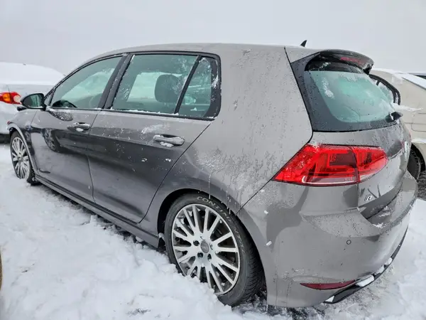 WVWUF7AU5GW139610 2016 VOLKSWAGEN GOLF - Image 2