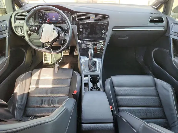 WVWVA7AU0KW165026 2019 VOLKSWAGEN GOLF - Image 8