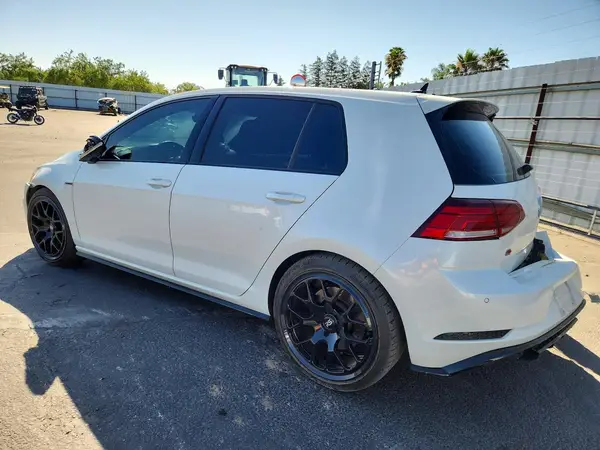 WVWVA7AU3KW122204 2019 VOLKSWAGEN GOLF - Image 2