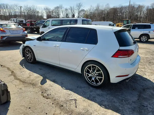 WVWVA7AU4KW124575 2019 VOLKSWAGEN GOLF - Image 2