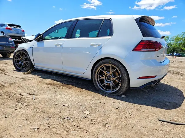 WVWVA7AU4KW208377 2019 VOLKSWAGEN GOLF - Image 2