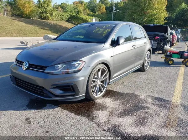 WVWVF7AU0JW218808 2018 VOLKSWAGEN GOLF - Image 2