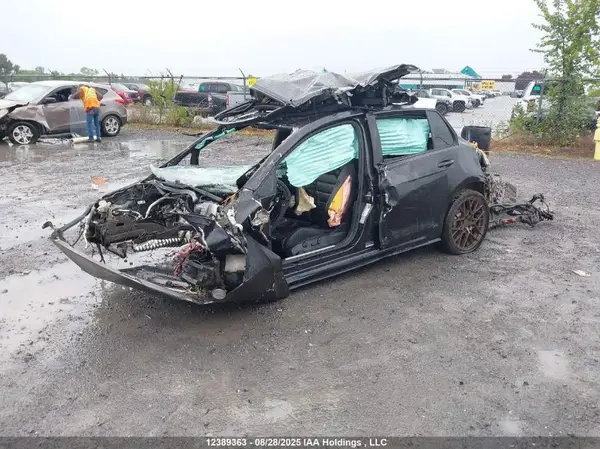 WVWVF7AU0JW238184 2018 VOLKSWAGEN GOLF - Image 2