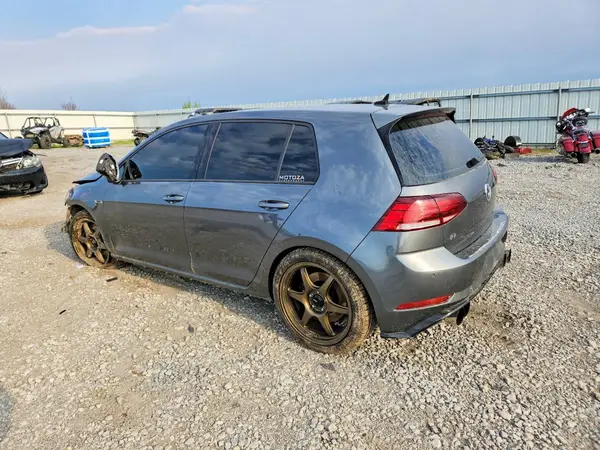 WVWVF7AU2JW219040 2018 VOLKSWAGEN GOLF - Image 2