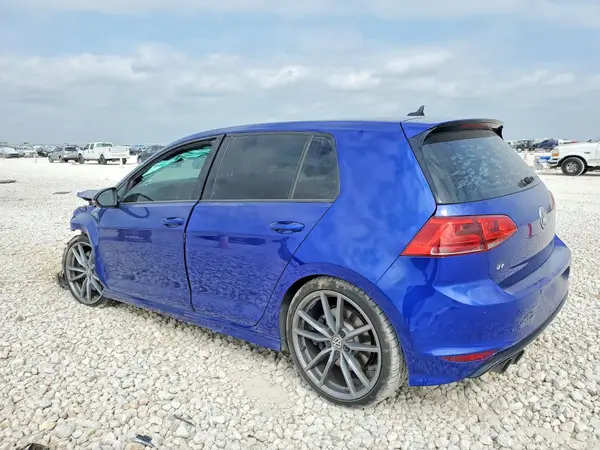 WVWVF7AU7HW152154 2017 VOLKSWAGEN GOLF - Image 2