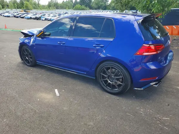 WVWVF7AU9JW158608 2018 VOLKSWAGEN GOLF - Image 2