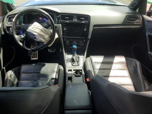 WVWVF7AU9JW158608 2018 VOLKSWAGEN GOLF - Image 8