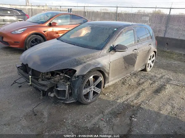 WVWVF7AUXHW115017 2017 VOLKSWAGEN GOLF - Image 2