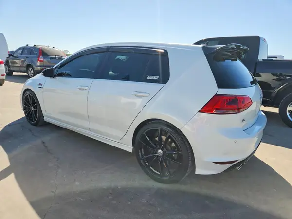 WVWWF7AU2HW133242 2017 VOLKSWAGEN GOLF - Image 2