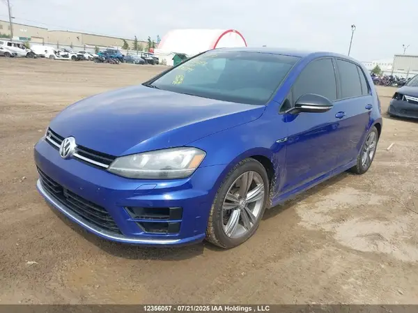 WVWWF7AU7HW068744 2017 VOLKSWAGEN GOLF - Image 2